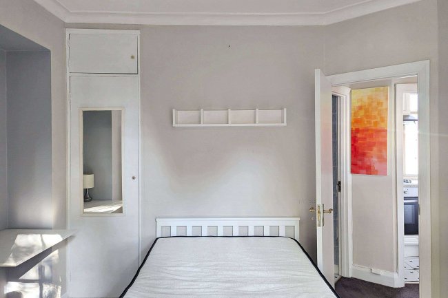 37C St Georges Square, Pimlico, London, SW1V 3QN 9