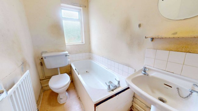 Flat B, 9 The Grove, Finsbury Park, London, N4 4HJ 4