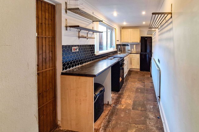 11 Kelly Street, Workington, West Cumbria CA14 3DN 3