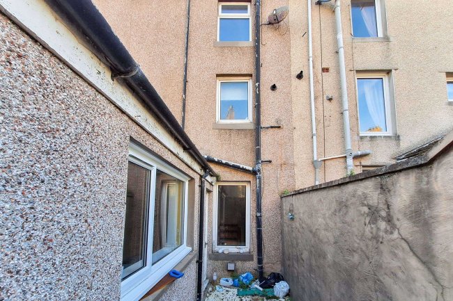 11 Kelly Street, Workington, West Cumbria CA14 3DN 3