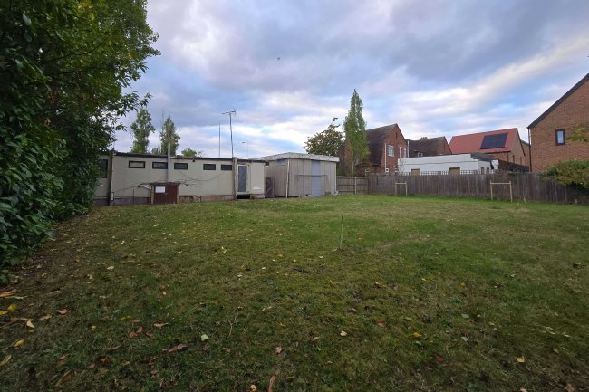 Hornchurch Ambulance Station, Suttons Lane, Hornchurch, RM12 6RU 2