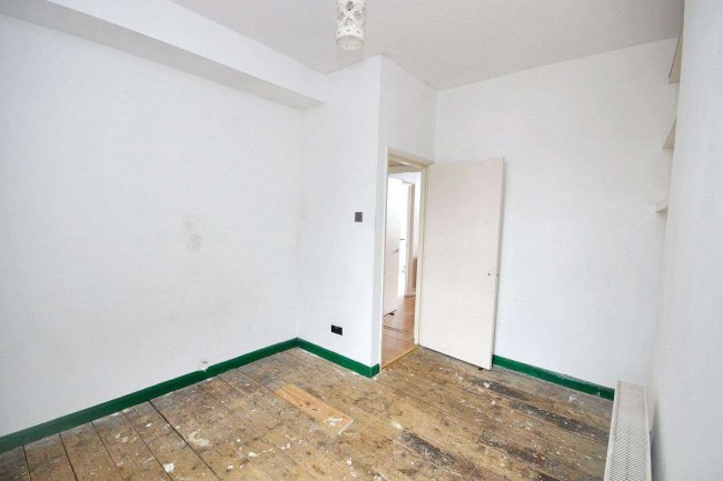 37B Scrubs Lane, Harlesden, London, NW10 6AA 4