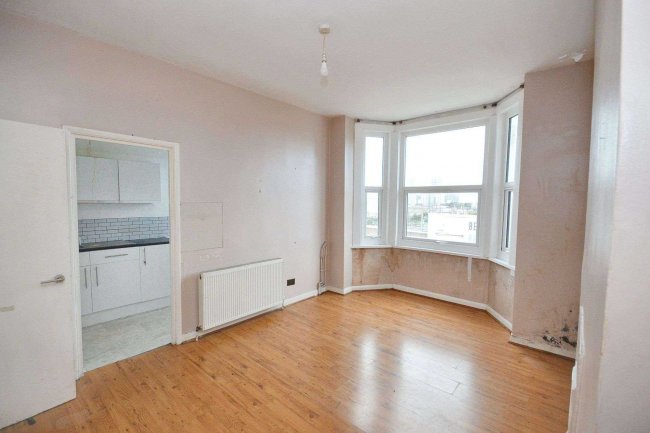 37B Scrubs Lane, Harlesden, London, NW10 6AA 4