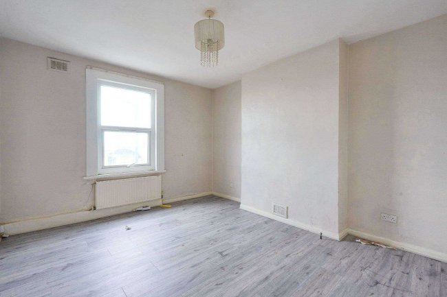 37C Scrubs Lane, Harlesden, London, NW10 6AA 5