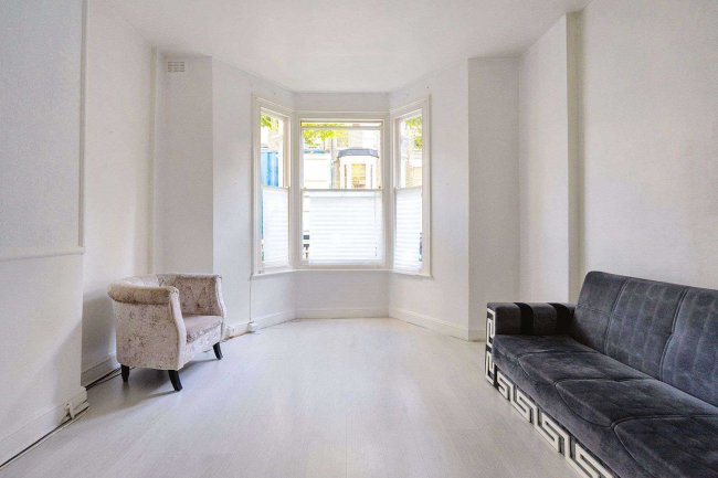 43A Agate Road, Hammersmith, London W6 0AL 9