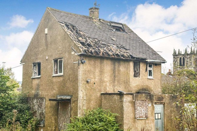 3 Newlands Avenue, Sowerby Bridge, West Yorkshire, HX6 1HH 6