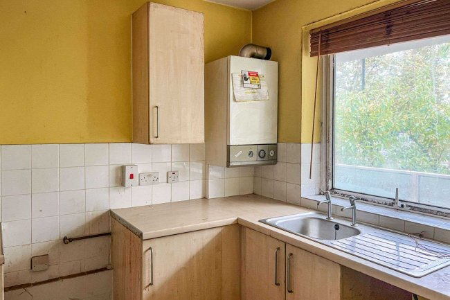 Flat 13, Elsie Lane Court, 50 Westbourne Park Villas, London W2 5EF 5