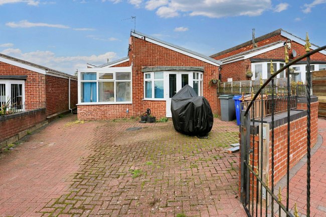 5 Wilmot Grove, Stoke-On-Trent, ST3 5SF 7