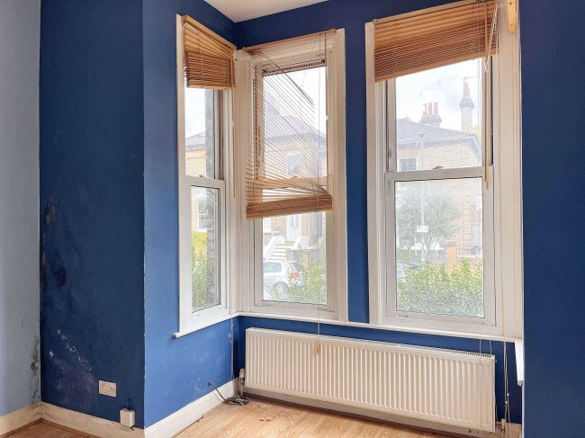 76 Endlesham Road, Balham, London SW12 8JL 2