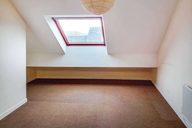 44 Fairview Close, Cheltenham, Gloucestershire, GL52 2LB 2