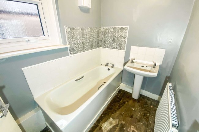 64 Jacktrees Road, Cleator Moor, Cumbria, CA25 5BB 2