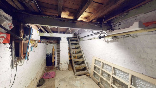 18 Bridge Road, East Ham, London, E6 2AG 7