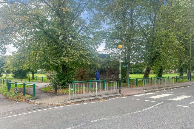 Former WC Block, Green Street, Enfield EN3 7LT 10