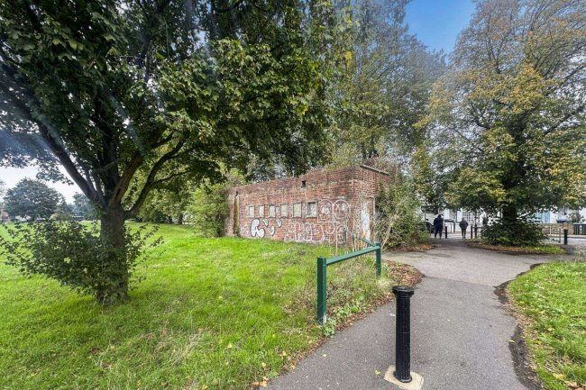 Former WC Block, Green Street, Enfield EN3 7LT 10