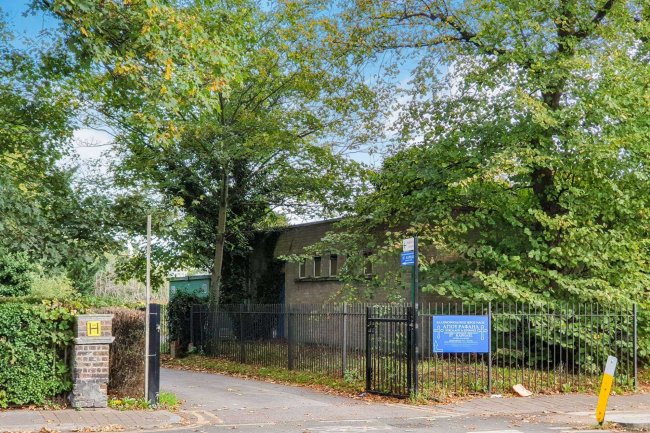 Former WC Block, Hertford Road, Enfield, EN3 5AX 1