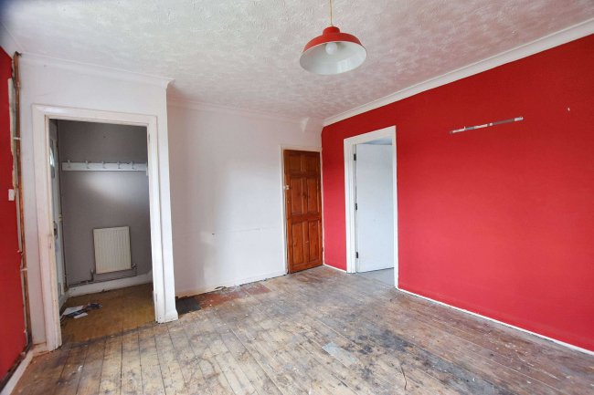 47 Dale Road, Crayford, Dartford, DA1 3PG 7