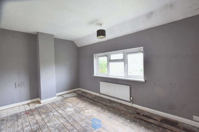 47 Dale Road, Crayford, Dartford, DA1 3PG 7