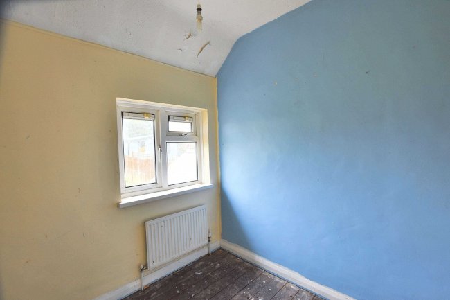 47 Dale Road, Crayford, Dartford, DA1 3PG 7