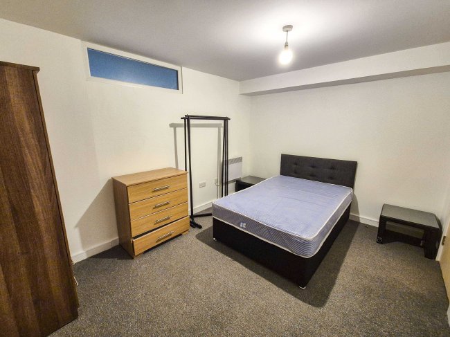 Apartment 199, The Quadrangle, 1 Lower Ormond Street, Manchester M1 5QE 3