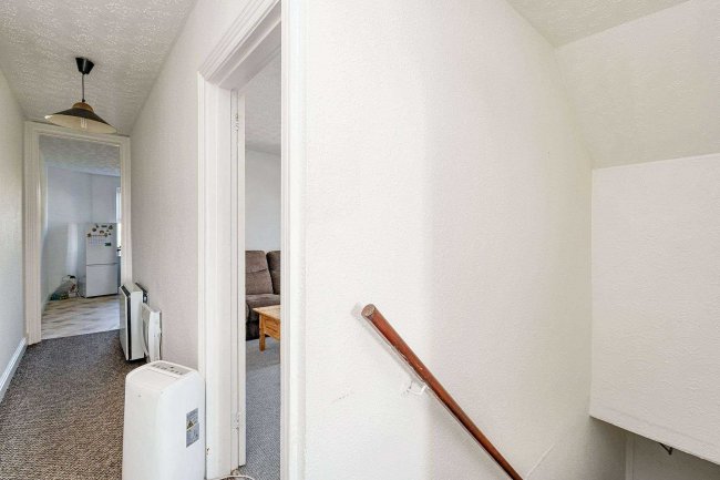 Flat 3, 118 Lowestoft Road, Gorleston, Great Yarmouth, Norfolk NR31 6ND 7