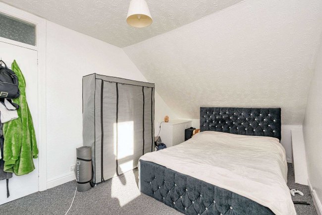 Flat 3, 118 Lowestoft Road, Gorleston, Great Yarmouth, Norfolk NR31 6ND 7