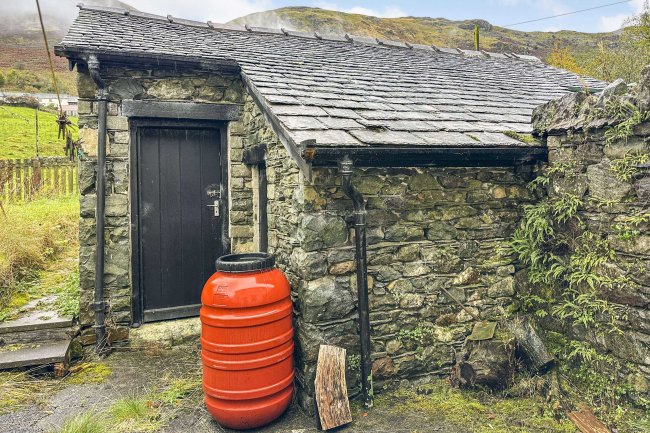 8 Stanah Cottages (Back Lane), Thirlmere, Keswick, Cumbria, CA12 4TH 1