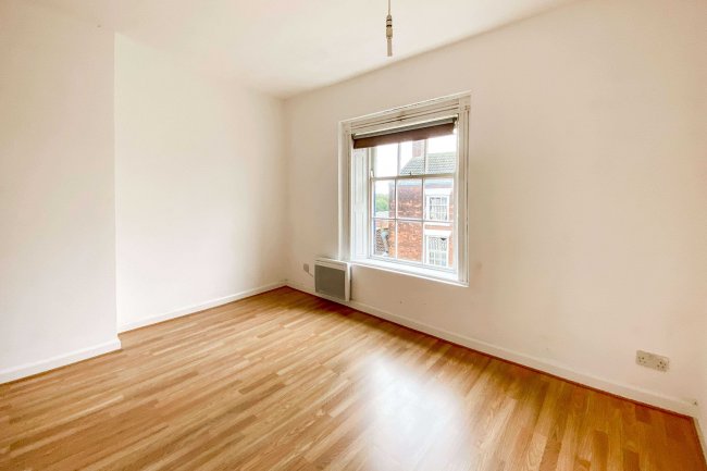 17-23 Queen Street and 2 Waterloo Street, Market Rasen, Lincolnshire, LN8 3ES 1