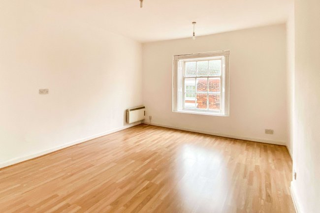 17-23 Queen Street and 2 Waterloo Street, Market Rasen, Lincolnshire, LN8 3ES 1