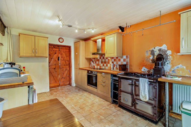 Blue House Farm, Peterstone Wentlooge, Cardiff CF3 2TR 8