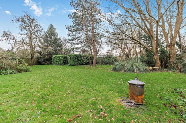 Blue House Farm, Peterstone Wentlooge, Cardiff CF3 2TR 8