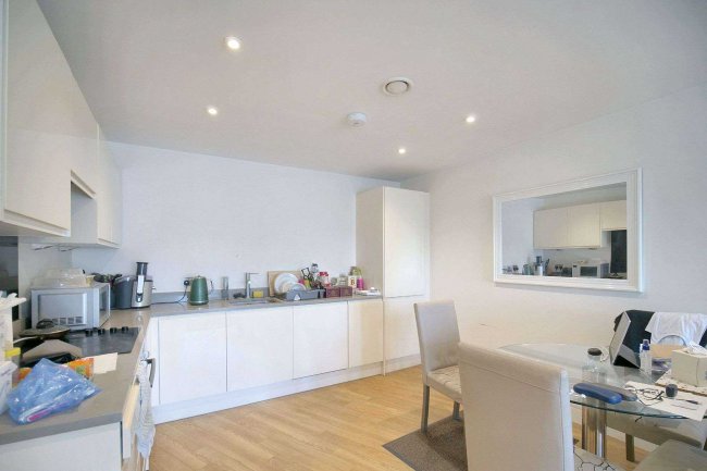 Apartment 5, Hippersley Point, 4 Tilson Bright Square, London SE2 9DR 7
