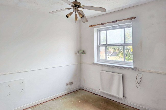 8 Wheeler Road, Maidenbower, Crawley, West Sussex, RH10 7UF 10