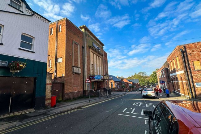 Flutters Bingo Hall, Alfred Street, Rushden, Northamptonshire NN10 9YS 8