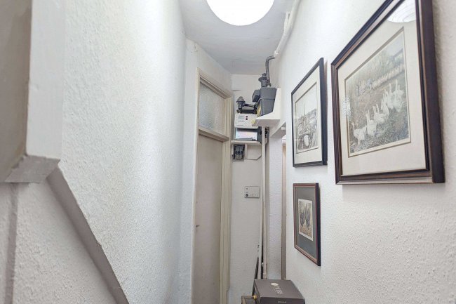 40a Donald Road, Croydon, CR0 3EP 8