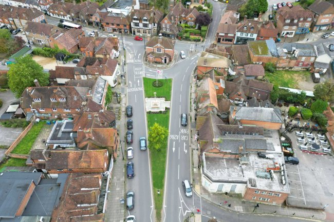 The Swan Inn, 15 High Street, Haslemere GU27 2HG 9