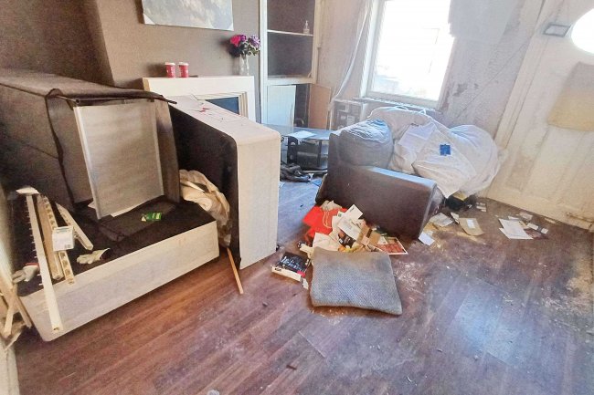 17 Stringer Street, Leigh, WN7 4BS 8