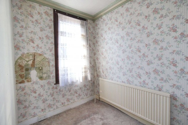 53 Sandyhill Road, Ilford, IG1 2ET 8