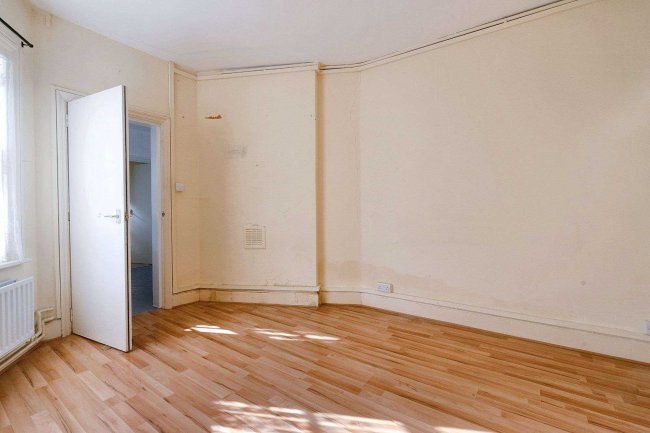 13 Cardigan Street, Kennington, London, SE11 5PE 8