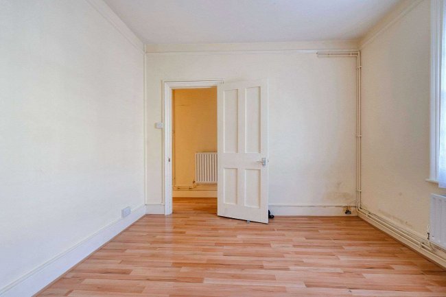 13 Cardigan Street, Kennington, London, SE11 5PE 8