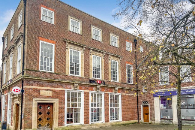 4-24 Howardsgate, 6-8 Wigmores South, Denmark House, Windsor House and York House, Welwyn Garden City AL8 6BQ 3