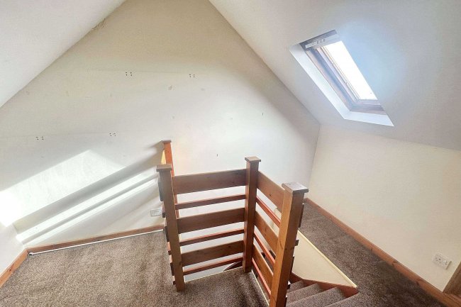 17 Park Avenue, Nottingham, NG3 4JS 9