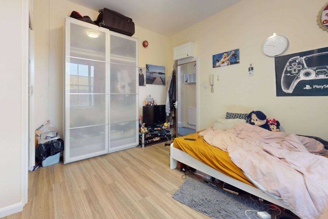 Flats 1-6, 42 Leamore Street, Hammersmith,  London, W6 0JZ 10