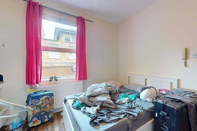 Flats 1-6, 42 Leamore Street, Hammersmith,  London, W6 0JZ 10