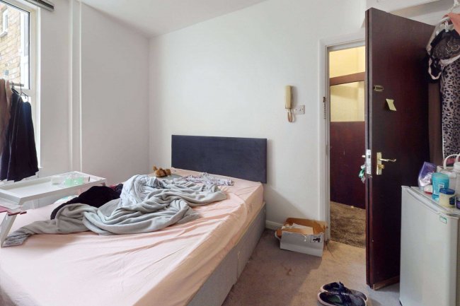 Flats 1-6, 42 Leamore Street, Hammersmith,  London, W6 0JZ 10