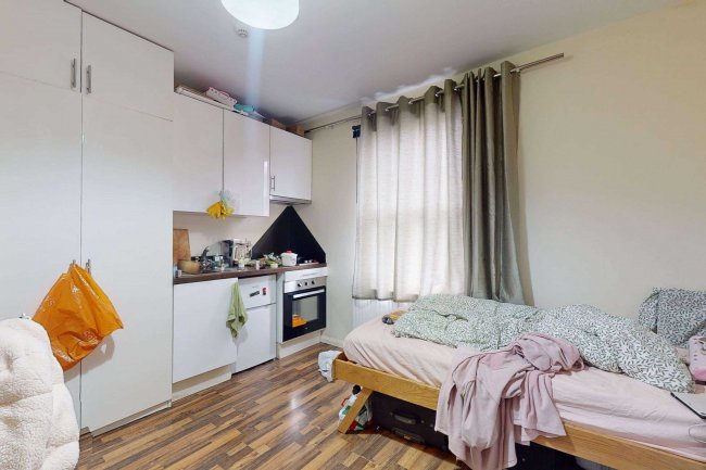 Flats 1-6, 42 Leamore Street, Hammersmith,  London, W6 0JZ 10