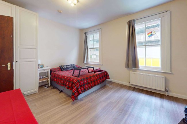 Flats 1-6, 42 Leamore Street, Hammersmith,  London, W6 0JZ 10