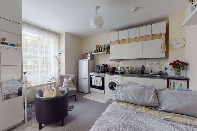 Flats 1-6, 42 Leamore Street, Hammersmith,  London, W6 0JZ 10