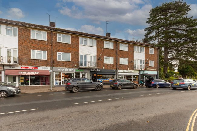 3 and 3a, Park Parade, South Road, Haywards Heath RH16 4LX 4