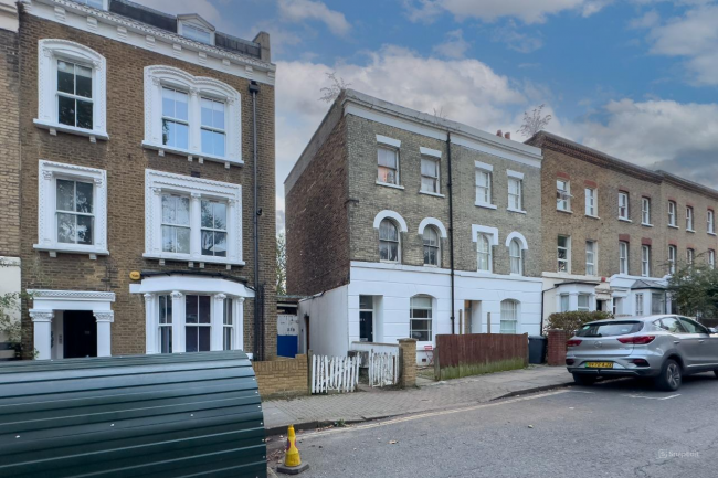 37b Mulkern Road, Archway, London, N19 3HQ 6