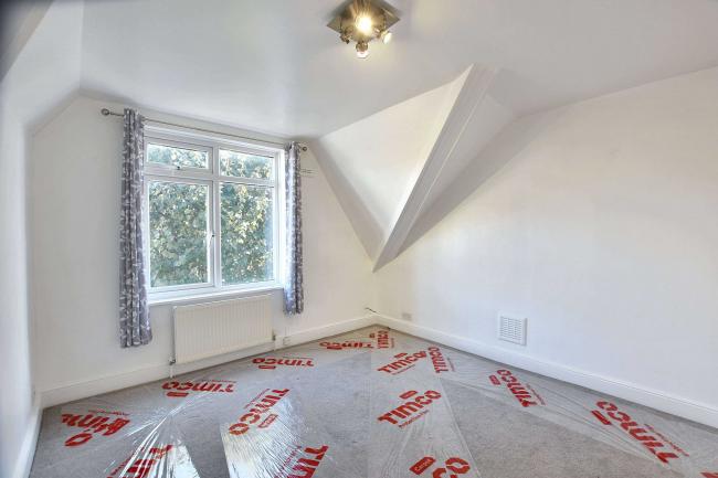 17C Rosendale Road, West Norwood, London SE21 8DS 1